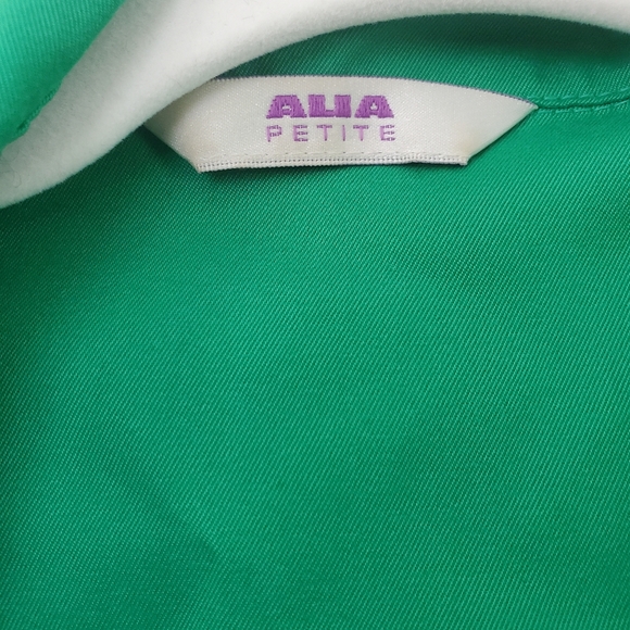 Jacket - Picture 5 of 6